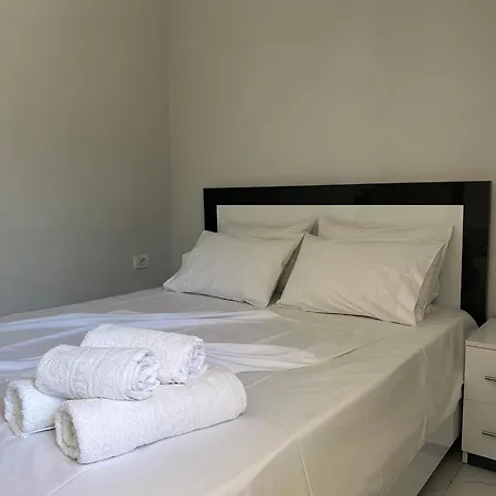 Aphrodite Apartamento *